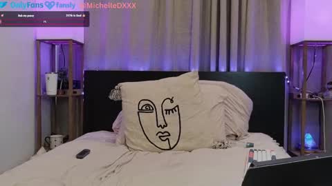 Snapshot of daniellemxxx chatting on 1, 10, 2025 daniellemxxx online show from 1, 10, 2025