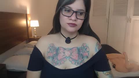 daniellerain online show from 1, 6, 2026
