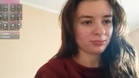 Snapshot of daniellevaulet chatting on 23, 12, 2025 Mia online show from 23, 12, 2025