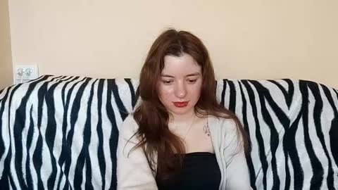 Snapshot of daniellevaulet chatting on 5, 3, 2026 Mia online show from 5, 3, 2026