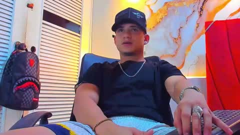 Snapshot of danii_scot chatting on 29, 9, 2025 Dani online show from 29, 9, 2025