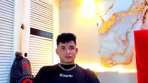 Snapshot of danii_scot chatting on 24, 11, 2025 Dani online show from 24, 11, 2025