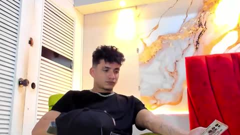 Snapshot of danii_scot chatting on 25, 11, 2025 Dani online show from 25, 11, 2025