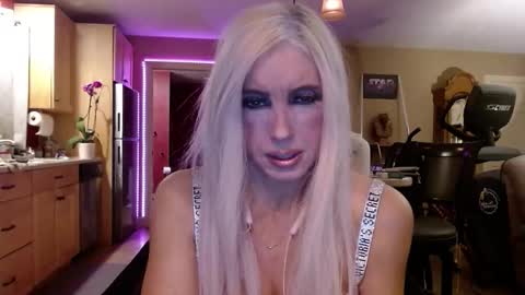 DanikaWhite69 online show from 15, 1, 2026