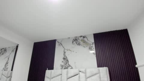 Snapshot of daniphoenixx chatting on 28, 11, 2025 Dani Phonenix online show from 28, 11, 2025