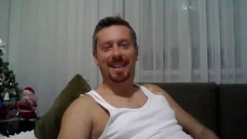 Snapshot of danisami12345 chatting on 8, 1, 2026 daniel online show from 8, 1, 2026