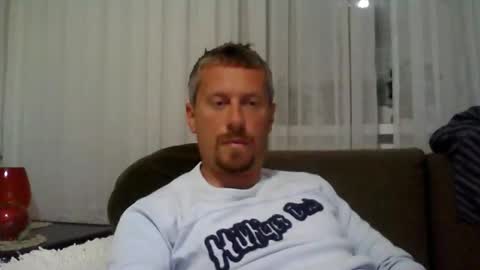 daniel online show from 30, 4, 2026