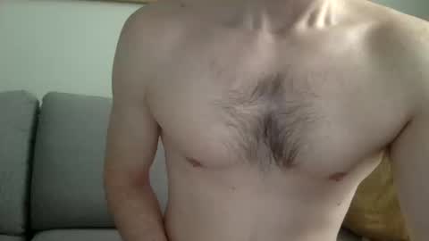 Snapshot of danishguysdicks chatting on 13, 3, 2026 Buzzy online show from 13, 3, 2026
