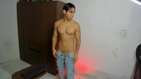 Snapshot of danisus chatting on 17, 6, 2026 Danisus online show from 17, 6, 2026