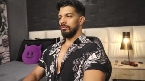 Dann saenz online show from 24, 2, 2025