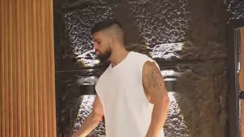 Dann saenz online show from 15, 10, 2025