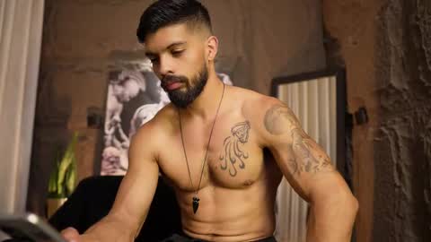 Snapshot of dann_saenz chatting on 6, 3, 2026 Dann saenz online show from 6, 3, 2026