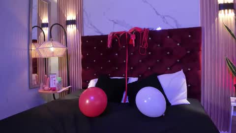 Danna  online show from 16, 2, 2026