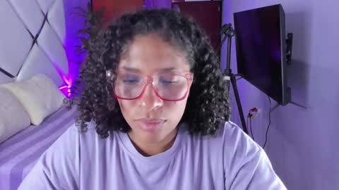 Snapshot of danna_berry chatting on 8, 9, 2025 DannaBerry online show from 8, 9, 2025