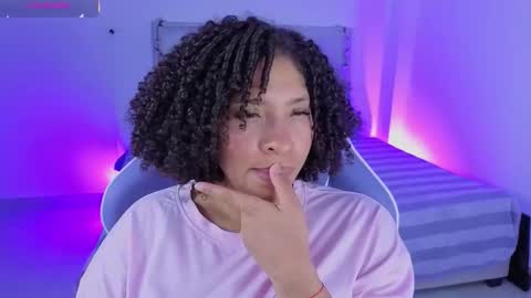 Snapshot of danna_berry chatting on 22, 10, 2025 DannaBerry online show from 22, 10, 2025