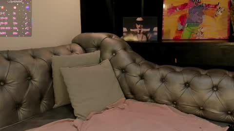 Snapshot of dannaa_williams chatting on 1, 10, 2025 Danna online show from 1, 10, 2025