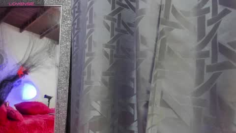 Snapshot of dannaa_williams chatting on 13, 10, 2025 Danna online show from 13, 10, 2025