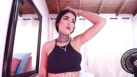 Danna Berlin  online show from 28, 1, 2025