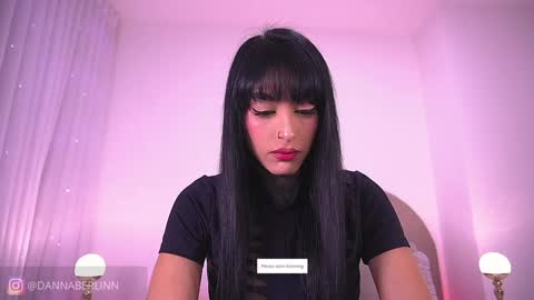 Danna Berlin  online show from 10, 1, 2026