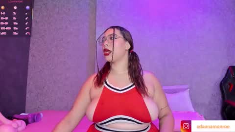 Snapshot of danniamonroee chatting on 19, 11, 2025 Danna Monroe online show from 19, 11, 2025