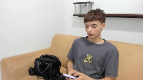 Snapshot of danniels_sweet chatting on 2, 1, 2025 danniels_sweet online show from 2, 1, 2025