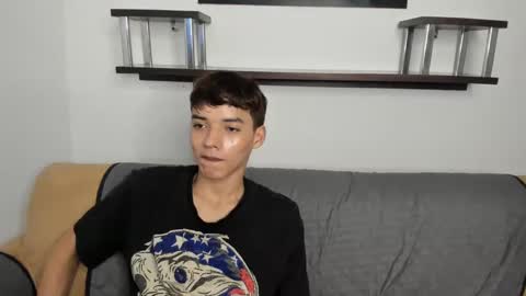 Snapshot of danniels_sweet chatting on 7, 1, 2025 danniels_sweet online show from 7, 1, 2025