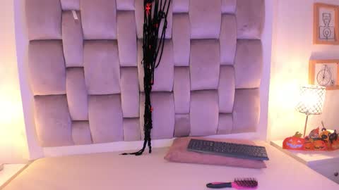 Snapshot of dannika07 chatting on 30, 10, 2025 Dannika online show from 30, 10, 2025