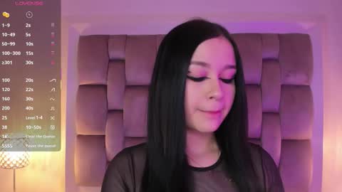 Snapshot of dannika07 chatting on 19, 11, 2025 Dannika online show from 19, 11, 2025