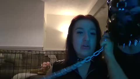 Snapshot of dannityler01 chatting on 13, 11, 2025 Latex Sluts online show from 13, 11, 2025