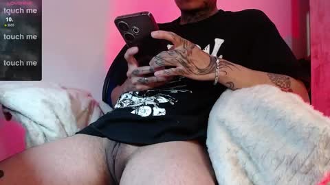Snapshot of dannteftm chatting on 1, 6, 2026 DANNTE online show from 1, 6, 2026