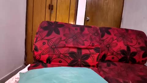 Snapshot of dannthor chatting on 4, 2, 2025 Dann PVT on online show from 4, 2, 2025