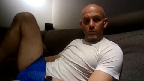 Snapshot of danny81boy chatting on 8, 6, 2026 danny81boy online show from 8, 6, 2026