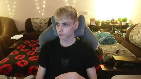 Snapshot of danny_fox888 chatting on 7, 5, 2026 Daniel online show from 7, 5, 2026