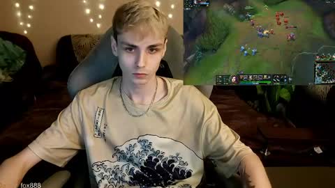 Snapshot of danny_fox888 chatting on 23, 5, 2026 Daniel online show from 23, 5, 2026