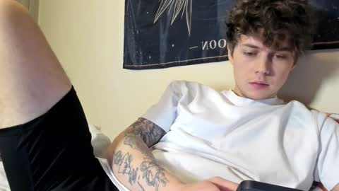 Snapshot of danny_love01 chatting on 17, 12, 2024 danny online show from 17, 12, 2024