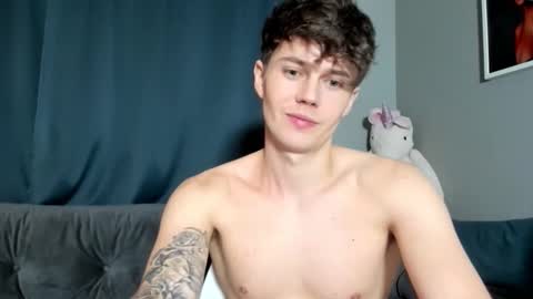 Snapshot of danny_love01 chatting on 19, 2, 2025 danny online show from 19, 2, 2025