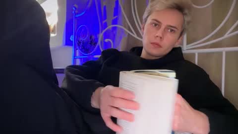 danny online show from 2, 12, 2025