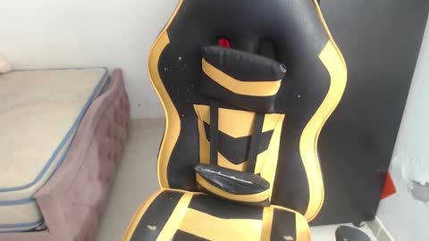 Snapshot of danny_sweettt chatting on 3, 10, 2025 danny..........  guys I have onlyfans follow me I am new I want to share with you many things I love you online show from 3, 10, 2025