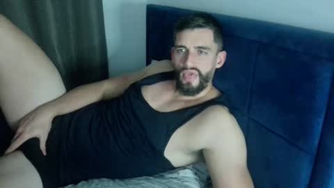 Snapshot of dannyk1990 chatting on 18, 12, 2024 Naughtystr8D online show from 18, 12, 2024