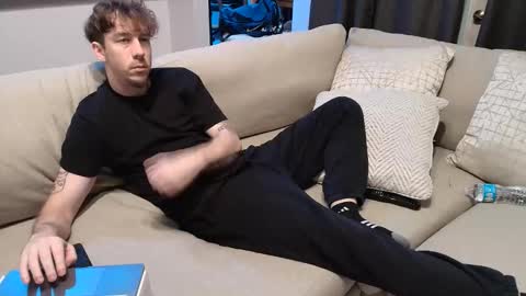 Snapshot of dannythreeyway chatting on 14, 11, 2025 DannyThreeWay online show from 14, 11, 2025