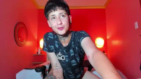 Snapshot of dante_bieber chatting on 2, 11, 2025 dante online show from 2, 11, 2025