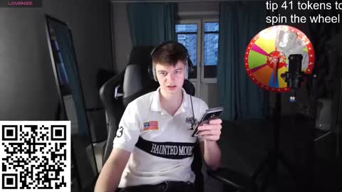Snapshot of dantebigboi chatting on 5, 10, 2025 Daniel online show from 5, 10, 2025