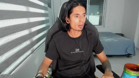 Snapshot of dantedecentralized chatting on 26, 2, 2026 X Dante7373574 online show from 26, 2, 2026