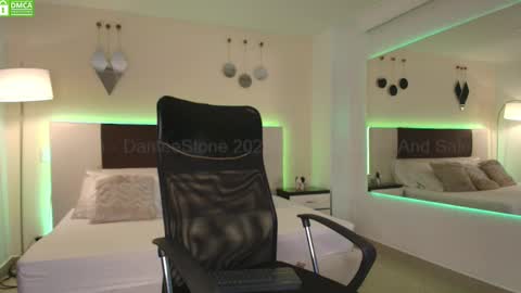 Dante online show from 7, 3, 2025