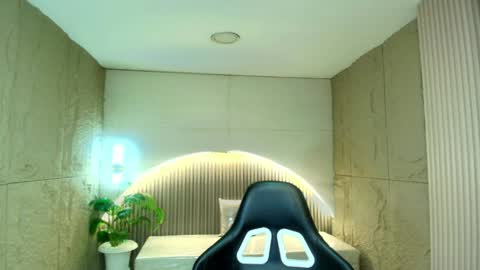 Dany online show from 13, 4, 2026