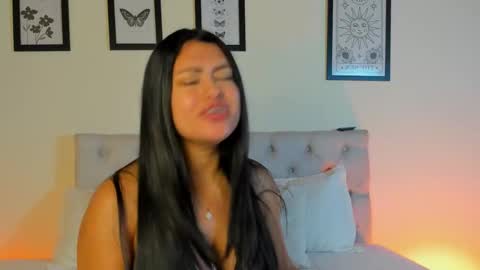 Antonella Mora online show from 1, 11, 2025