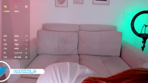 daphne_cooper1 online show from 25, 2, 2025