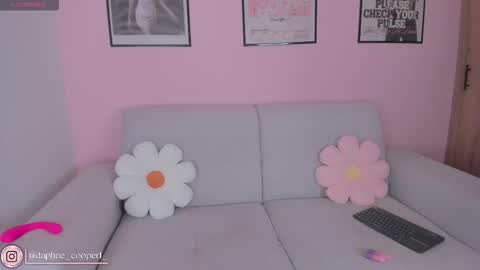 daphne_cooper1 online show from 8, 2, 2026