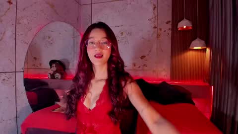 Snapshot of daphne_courtis chatting on 9, 2, 2025 Daphne online show from 9, 2, 2025