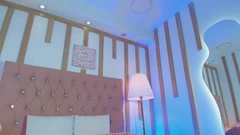 Snapshot of daphne_velmont chatting on 14, 7, 2026 Daphne Velmont online show from 14, 7, 2026
